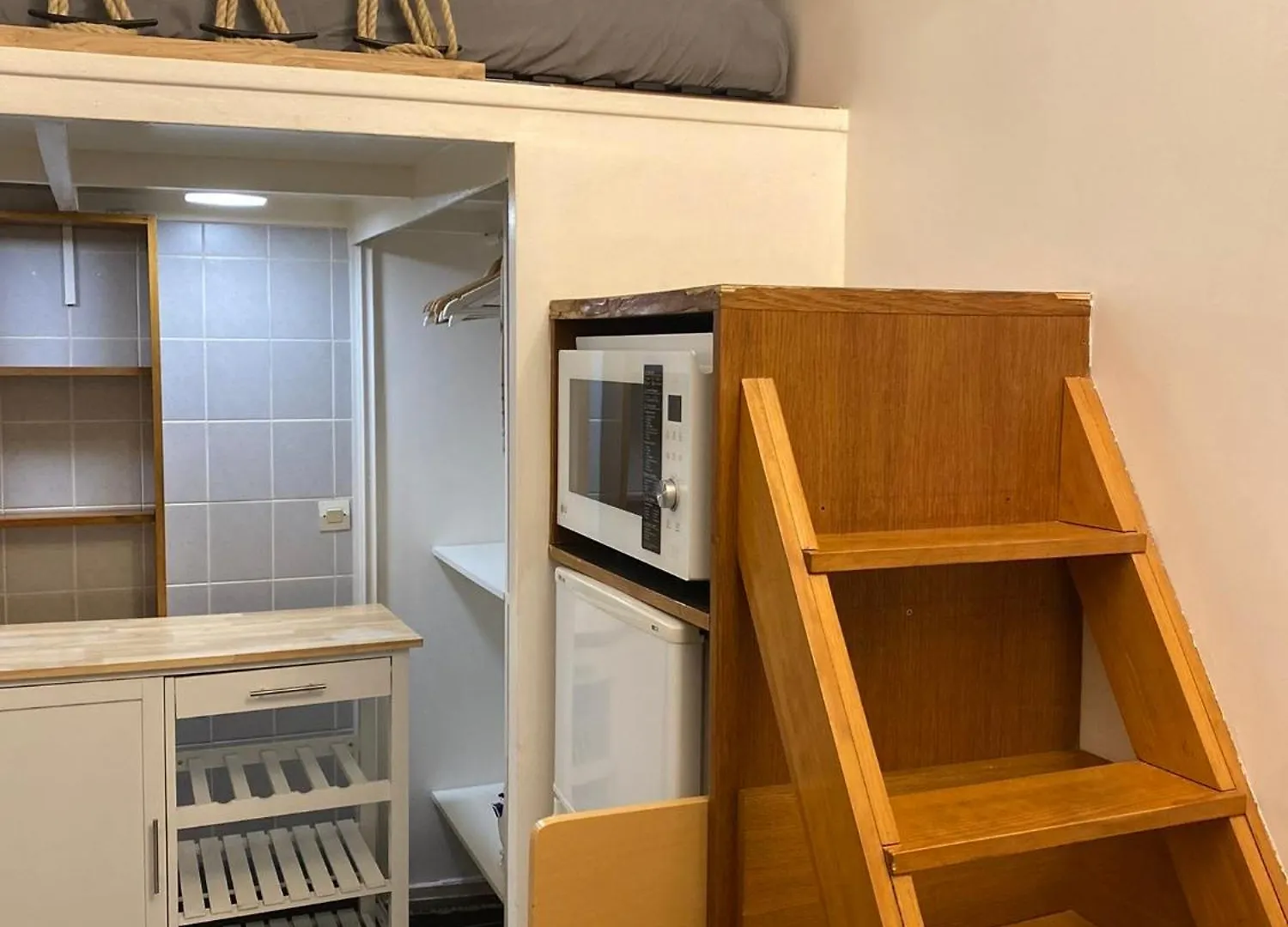 Le 4 Apartmán